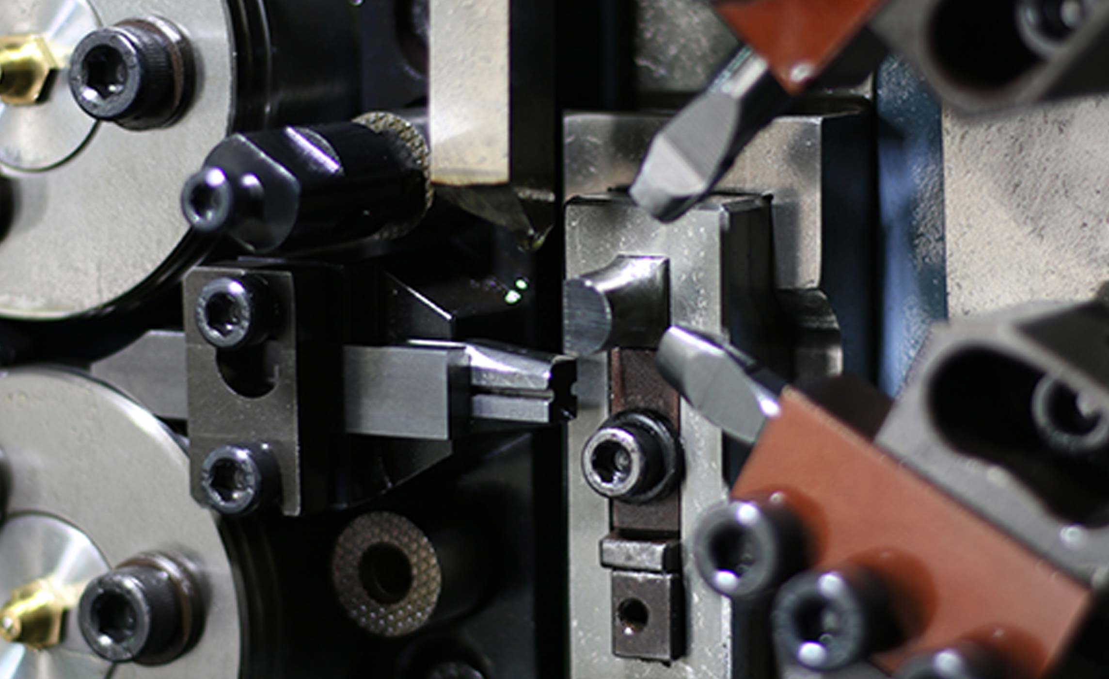 4AxisCNCSpringCoilingMachines